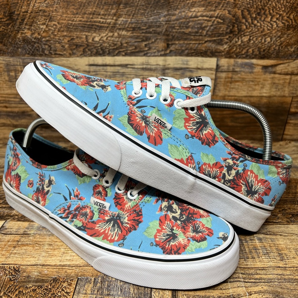 RARE VANS Star Wars Yoda Blue Floral Hawaiian Canvas Shoes Size Men's Size 10.5